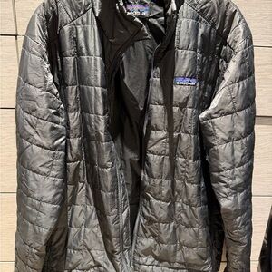 Patagonia Men's Nano Lightweight Puff Jacket